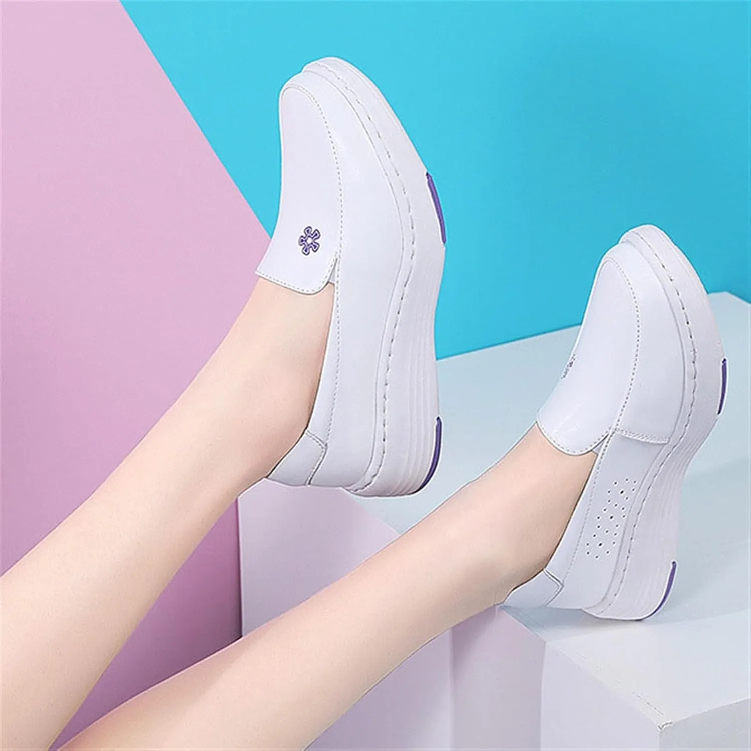 Womens Comfy Non-Slip White Nursing Shoes, Women Summer Breathable Slip-On Leather Nursing Work Shoes, Wedge Platform Orthopedic Nursing Shoes, for Medical Care