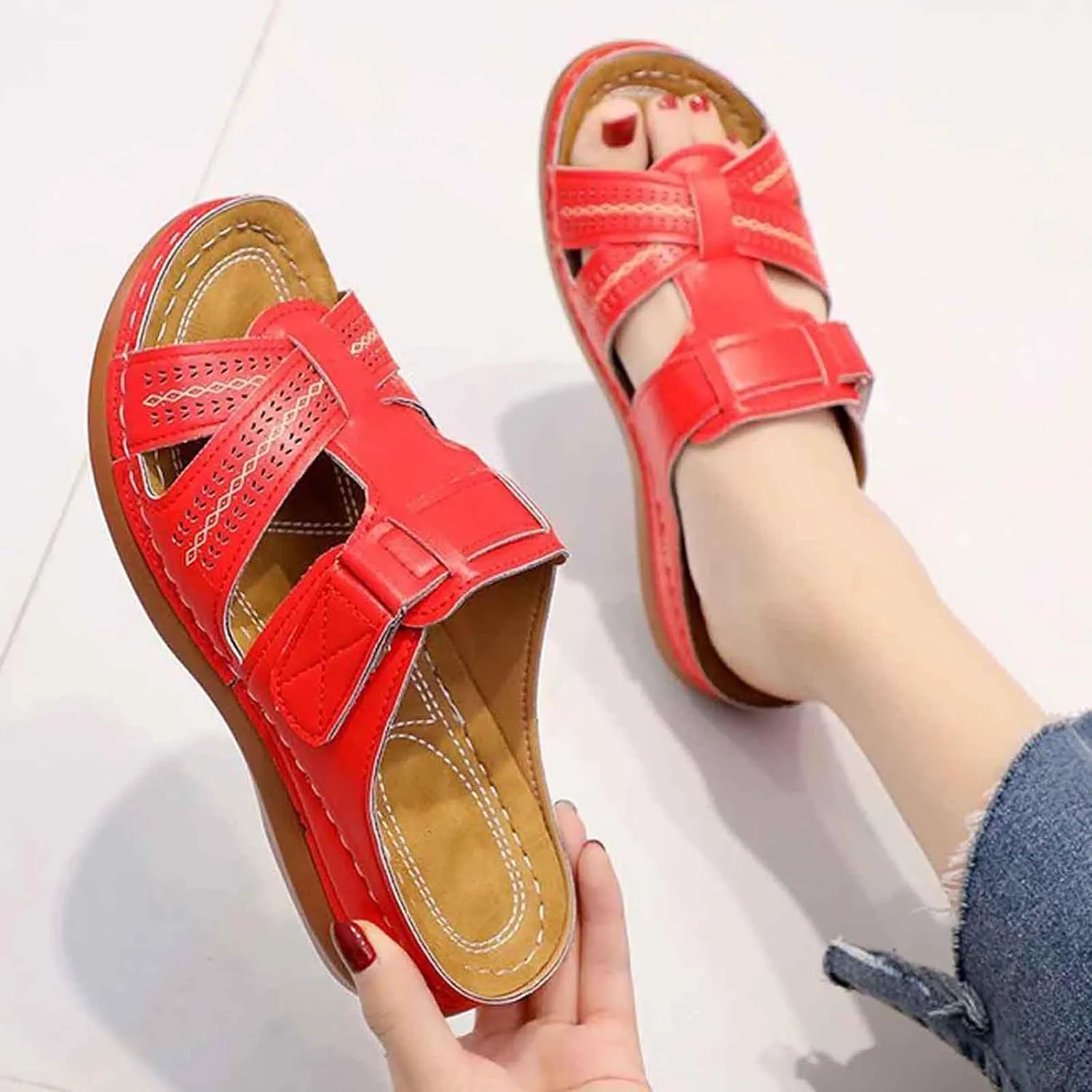 Womens Walking Sandals Comfortable Slip On Sandals Open Toe Breathable 2025 Summer Beach Vacation Casual Shoes